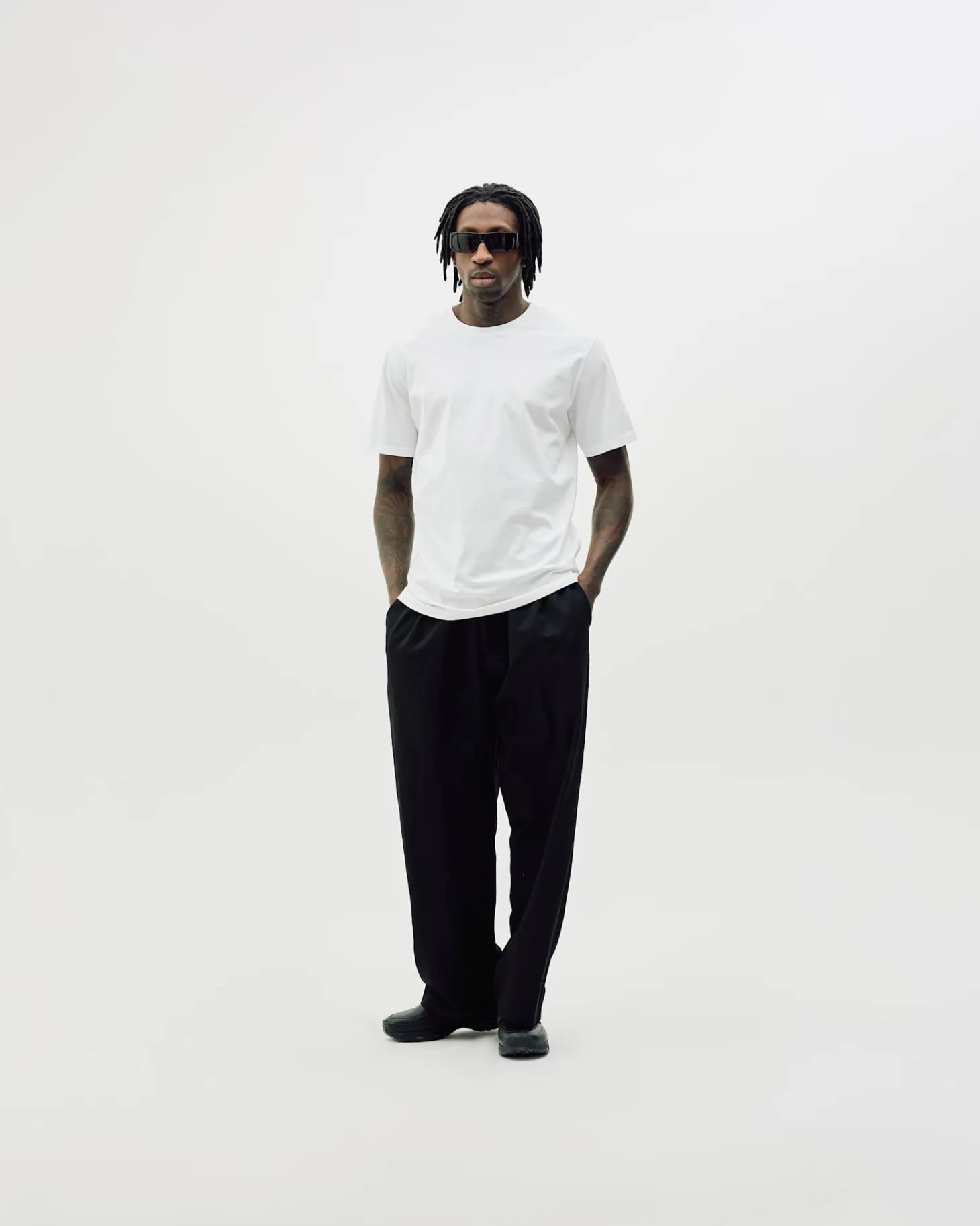 Classic Fit, Men - White