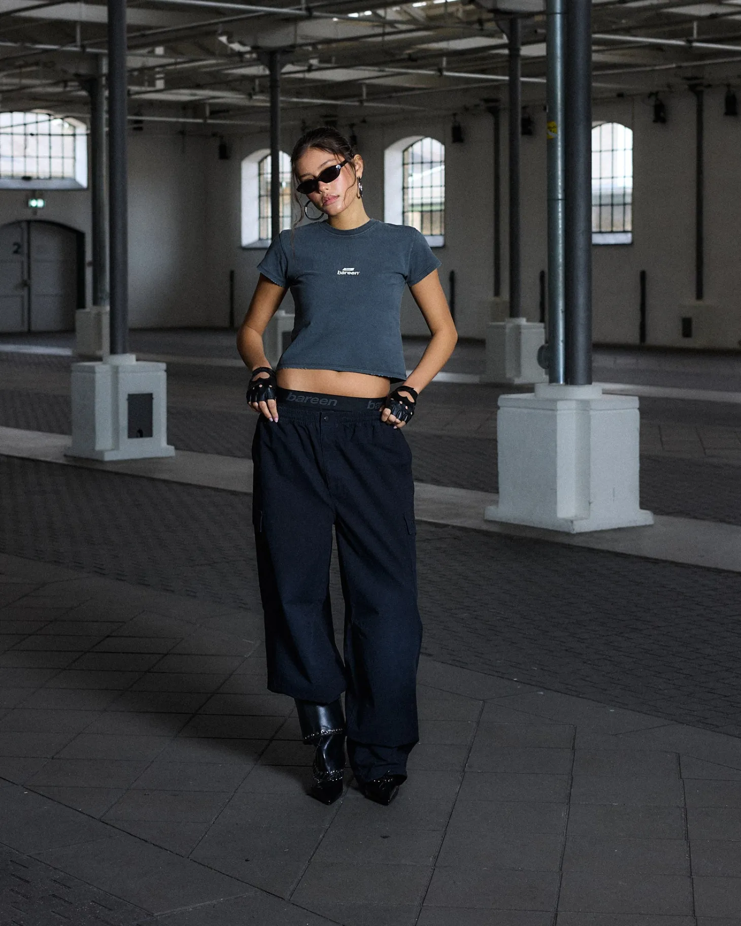 Cropped Women's Tee - Vintage Capsule - Stone Black