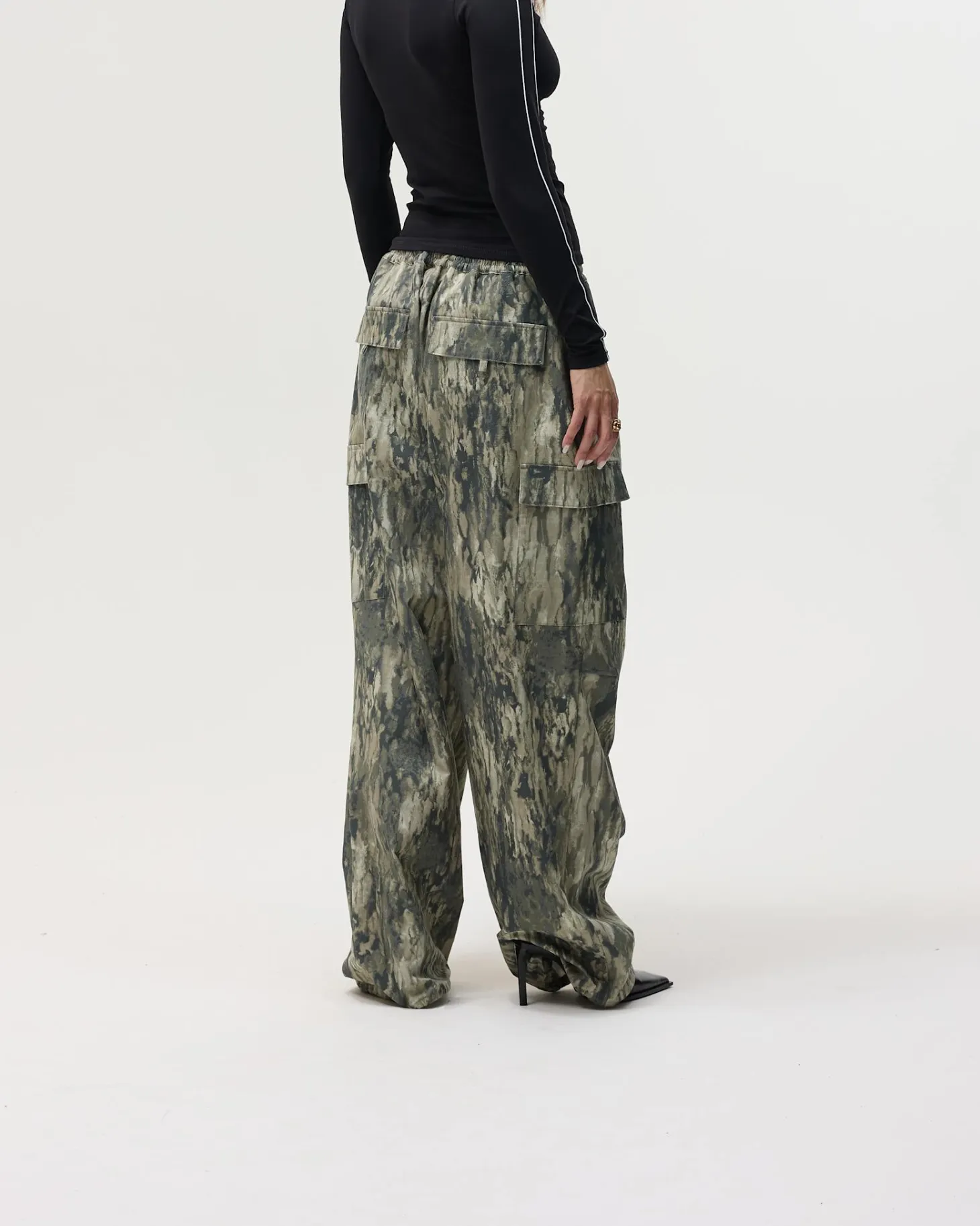 Loose Fit Cargo Trousers, Women - Camo
