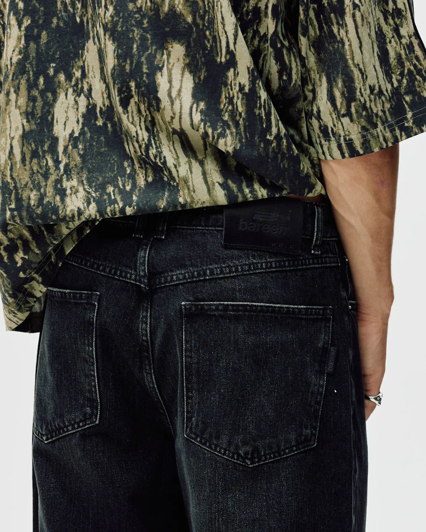Loose Fit Jeans AW26, Men - Black Wash